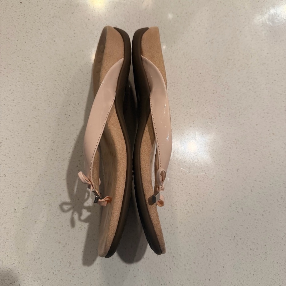 Vionic Bella II Blush Patent Bow Flip Flop Sandal Arch Support Orthotic Sz 11 - Picture 3 of 6